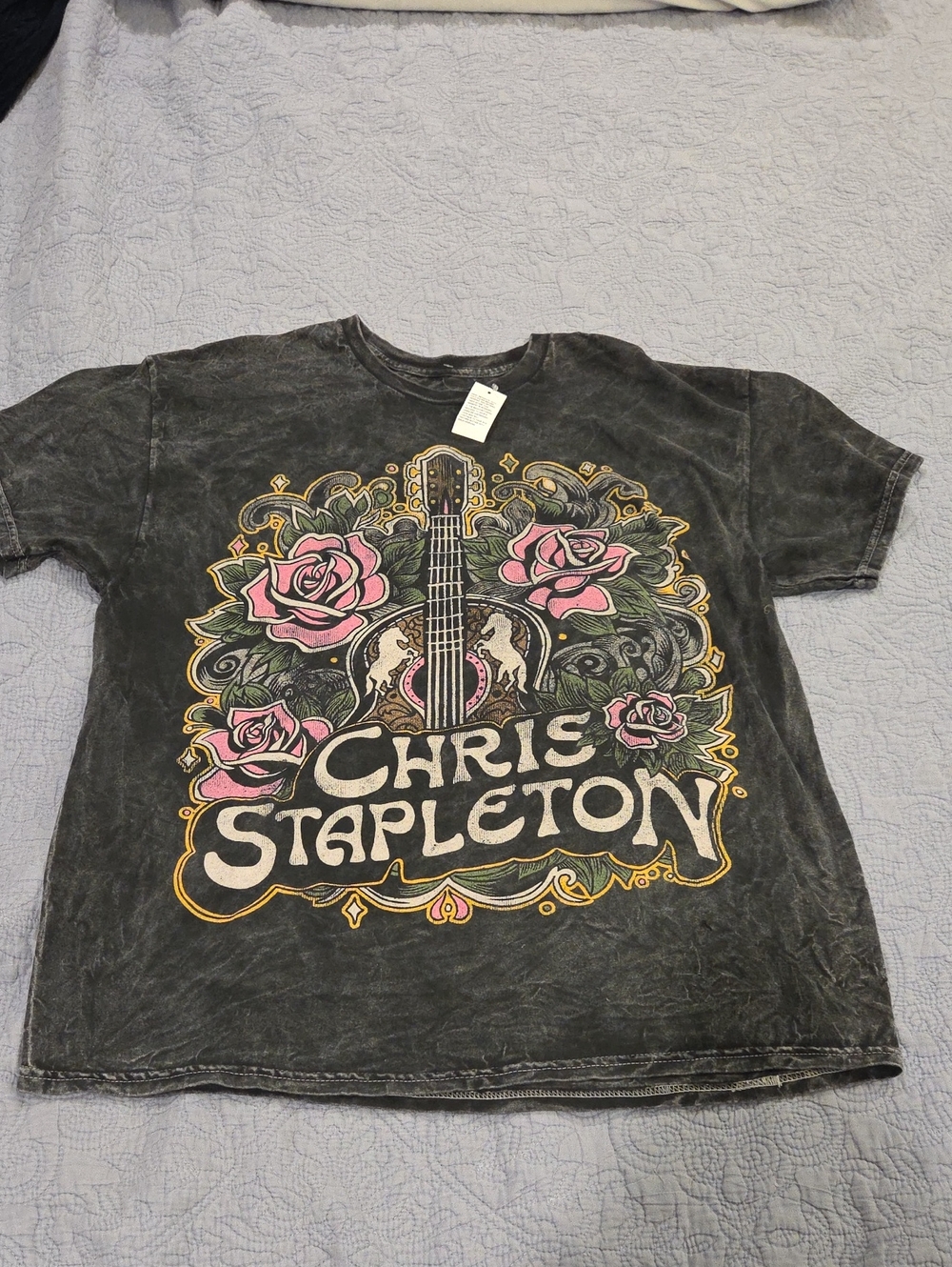 Chris Stapleton Black Graphic Short Sleeve Tee w/Pink Rose Guitar Design 1X NWT!
